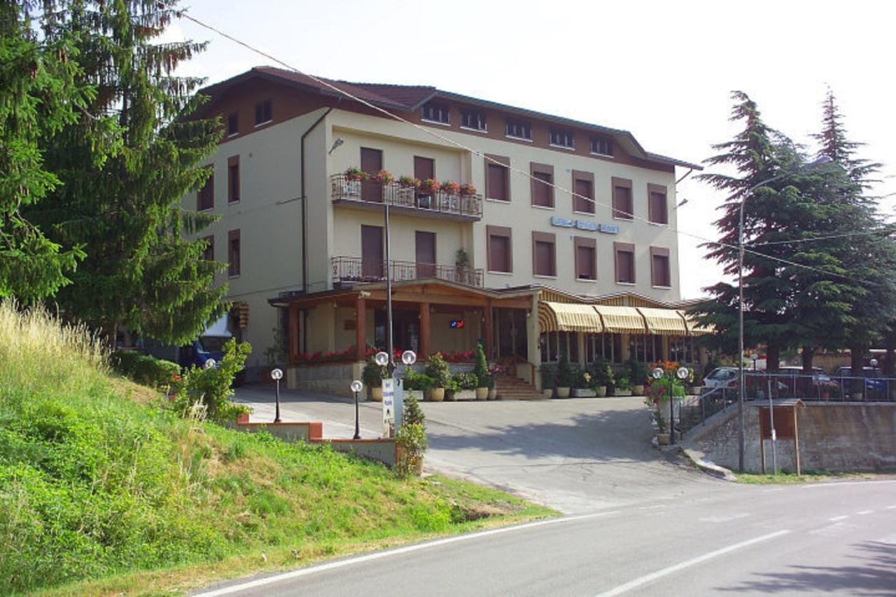 Albergo Ristorante Miramonti Toano מראה חיצוני תמונה